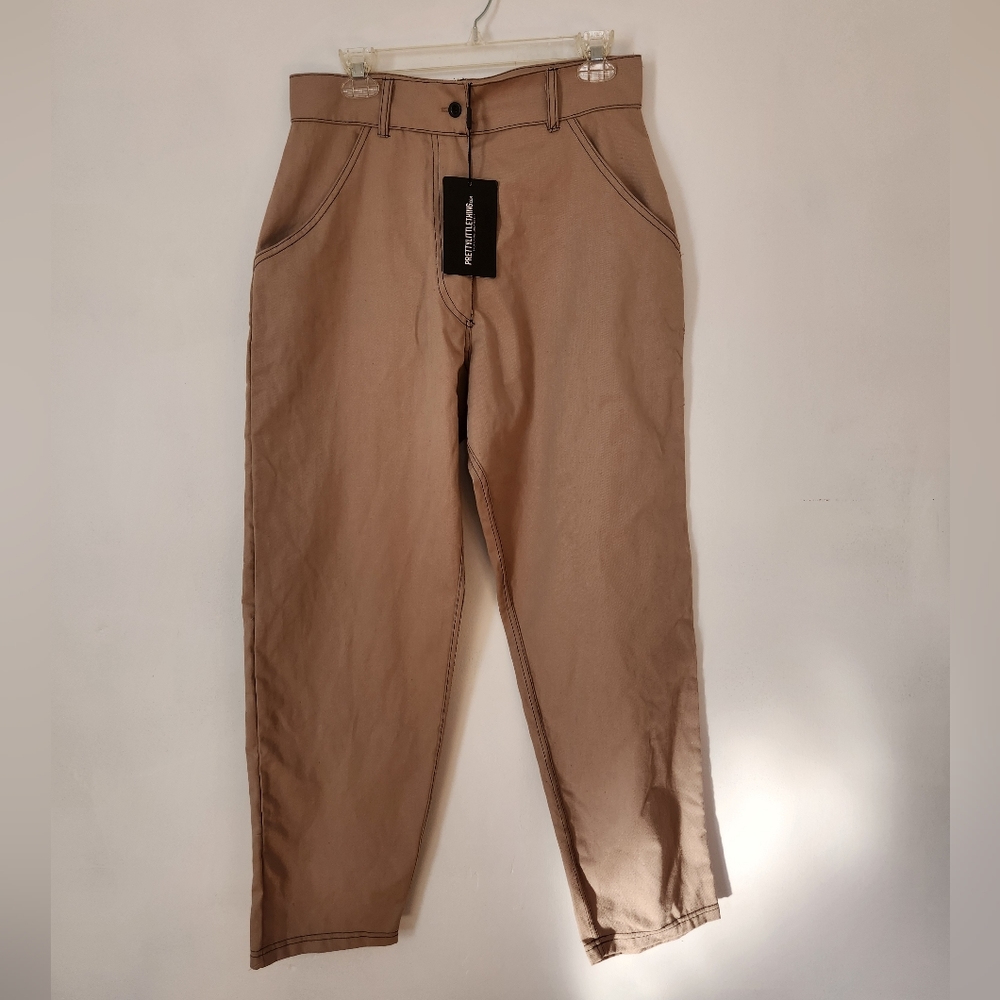 NWT Pretty Little Thing khaki straight leg pants size 6